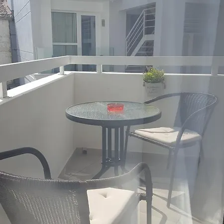 Apartment Zinonos City Flats Larnaca